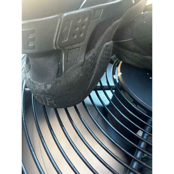 Nike Air Huarache Triple Black(Men’s 10.5) - Picture 7 of 14